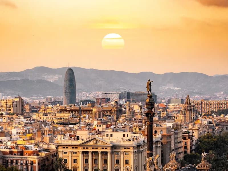 Best time to visit Barcelona