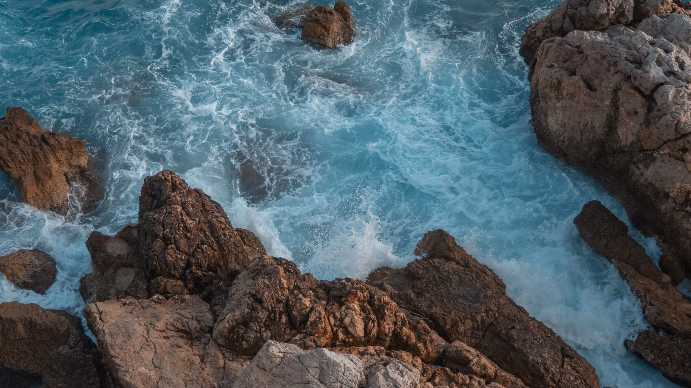 Cover image for How to Create a Travel Map with Photos: The Complete 2026 Guide