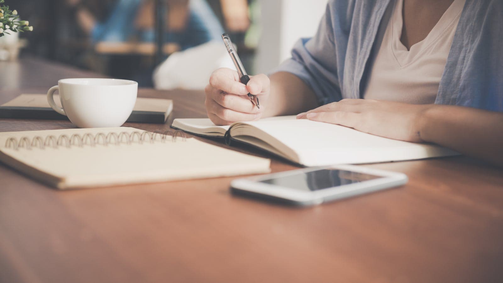 Travel Journal Templates: 6 Ready-to-Use Formats for Every Traveler
