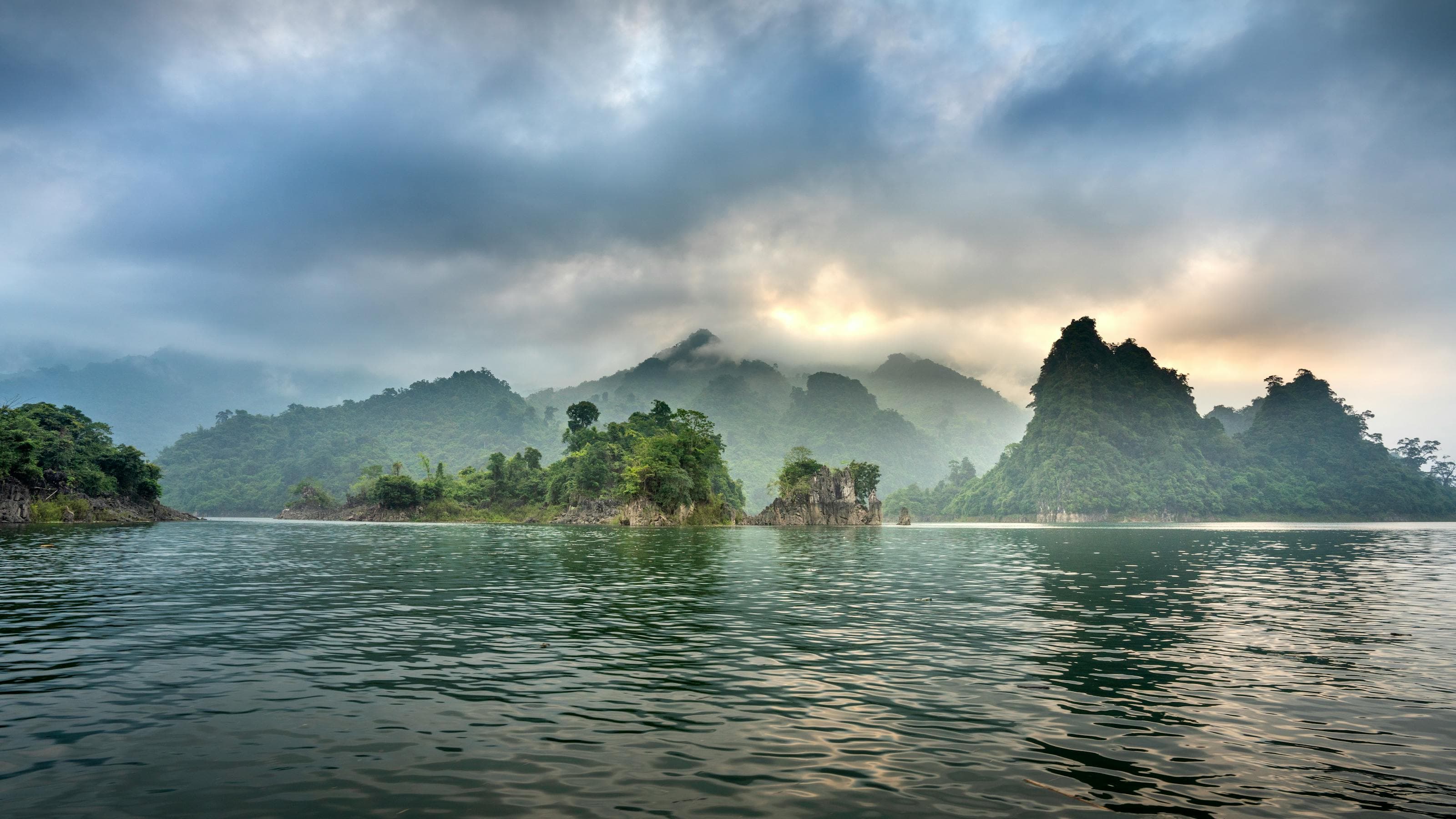 Travel photography scene used for the best travel photography blogs guide